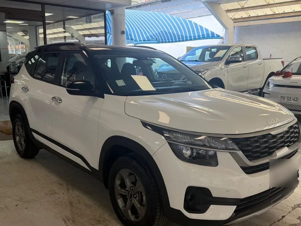 Kia Seltos Mpi 6mt año 2023