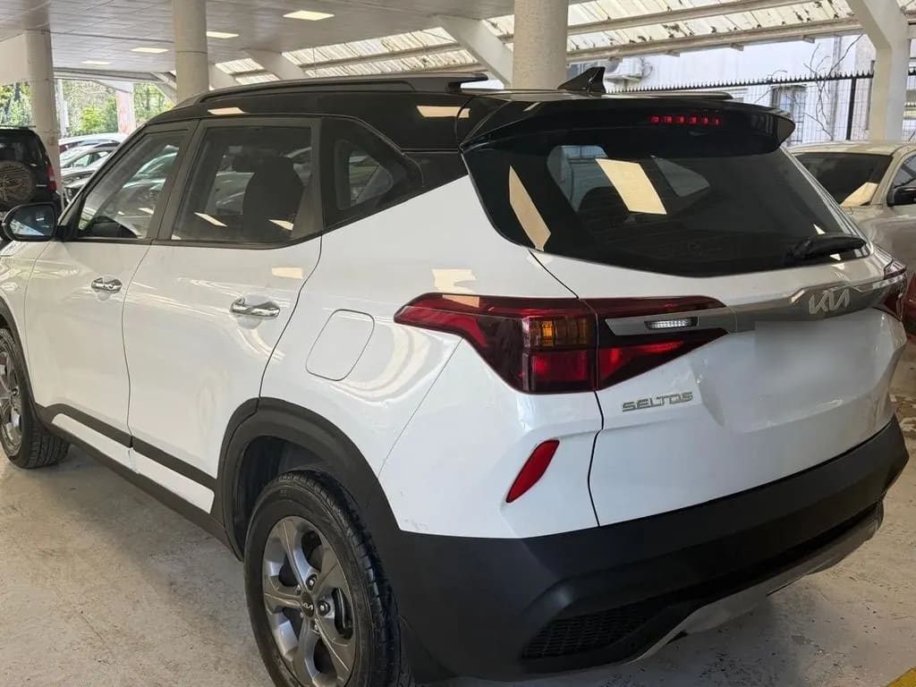 Kia Seltos Mpi 6mt año 2023
