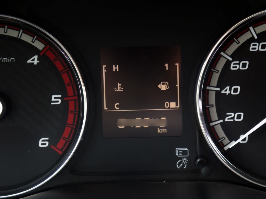 Mitsubishi L200 Katana 2.4 4x4 Mt año 2023