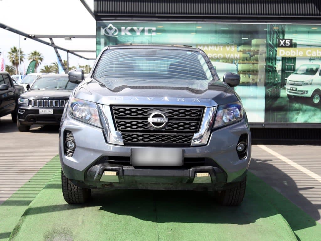 Nissan Navara 2.3 Xe Mt 4x4 año 2024