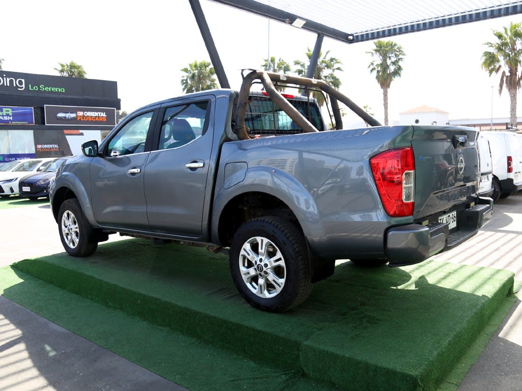 Nissan Navara 2.3 Xe Mt 4x4 año 2024