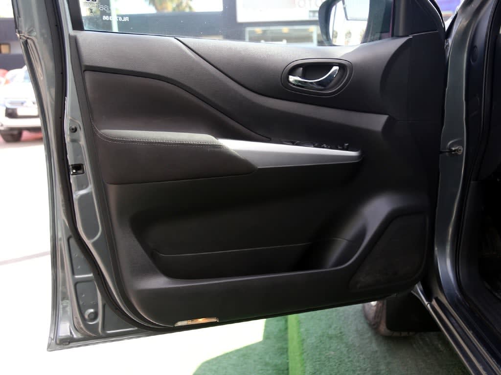 Nissan Navara 2.3 Xe Mt 4x4 año 2024