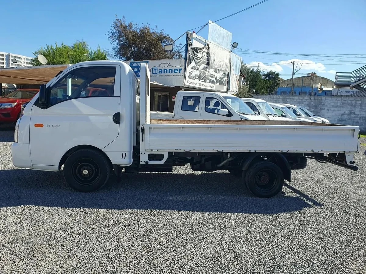 HYUNDAI PORTER  año 2021