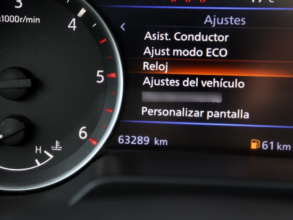 Nissan Navara 2.3 Xe Mt 4x4 año 2024