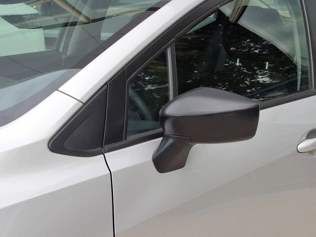 Nissan Versa Sense 1.6 año 2024
