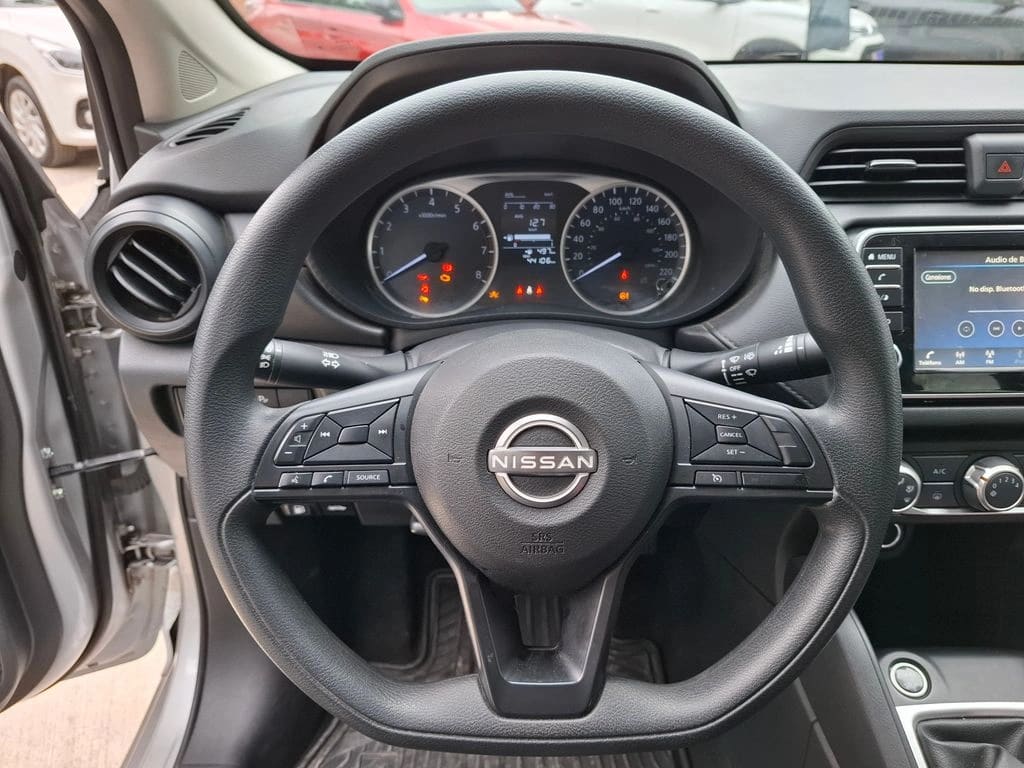 Nissan Versa Sense 1.6 año 2024