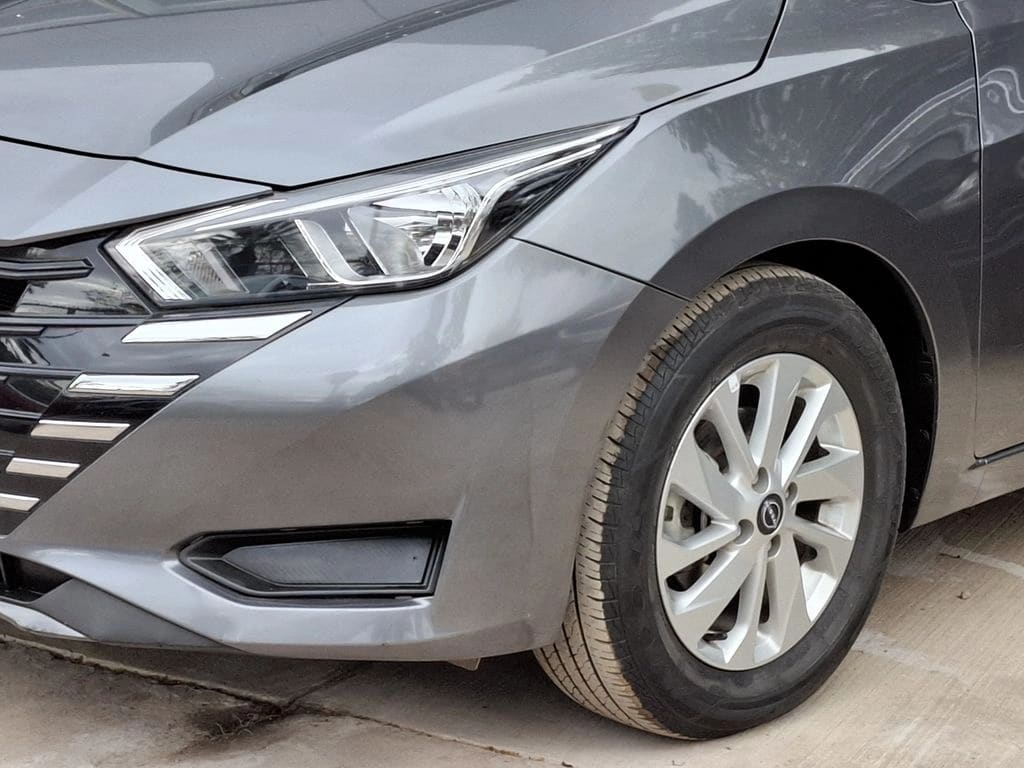 Nissan Versa Sense 1.6 Aut año 2024