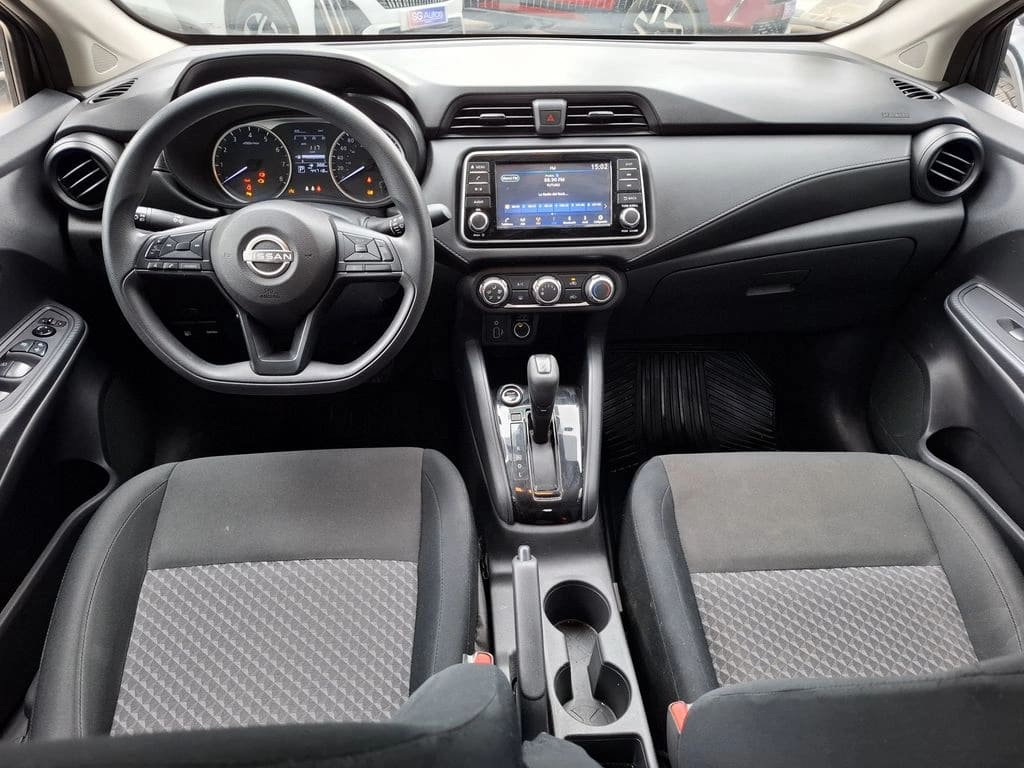 Nissan Versa Sense 1.6 Aut año 2024