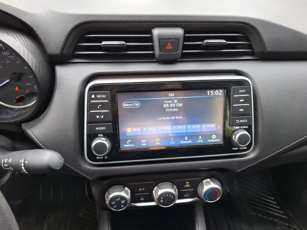 Nissan Versa Sense 1.6 Aut año 2024