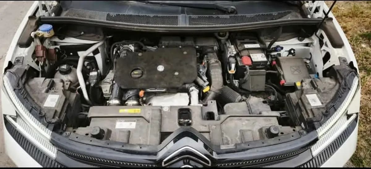 Citroen C-5 1.5 Aircross Bluehdi 130 S&s Eat8 Feel At Diesel año 2023