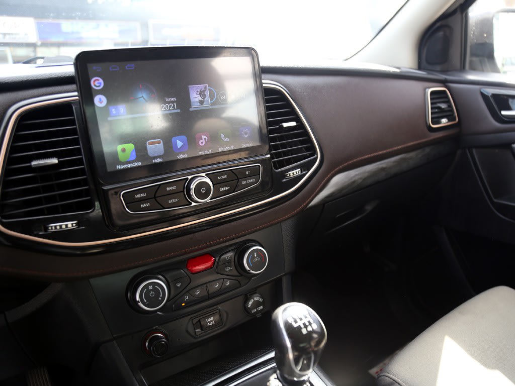 ZX Auto Terralord 2.5 4x2 Mt año 2022