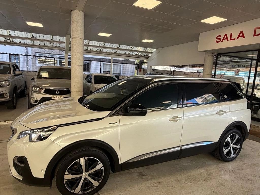 Peugeot 5008 Gt Line año 2020