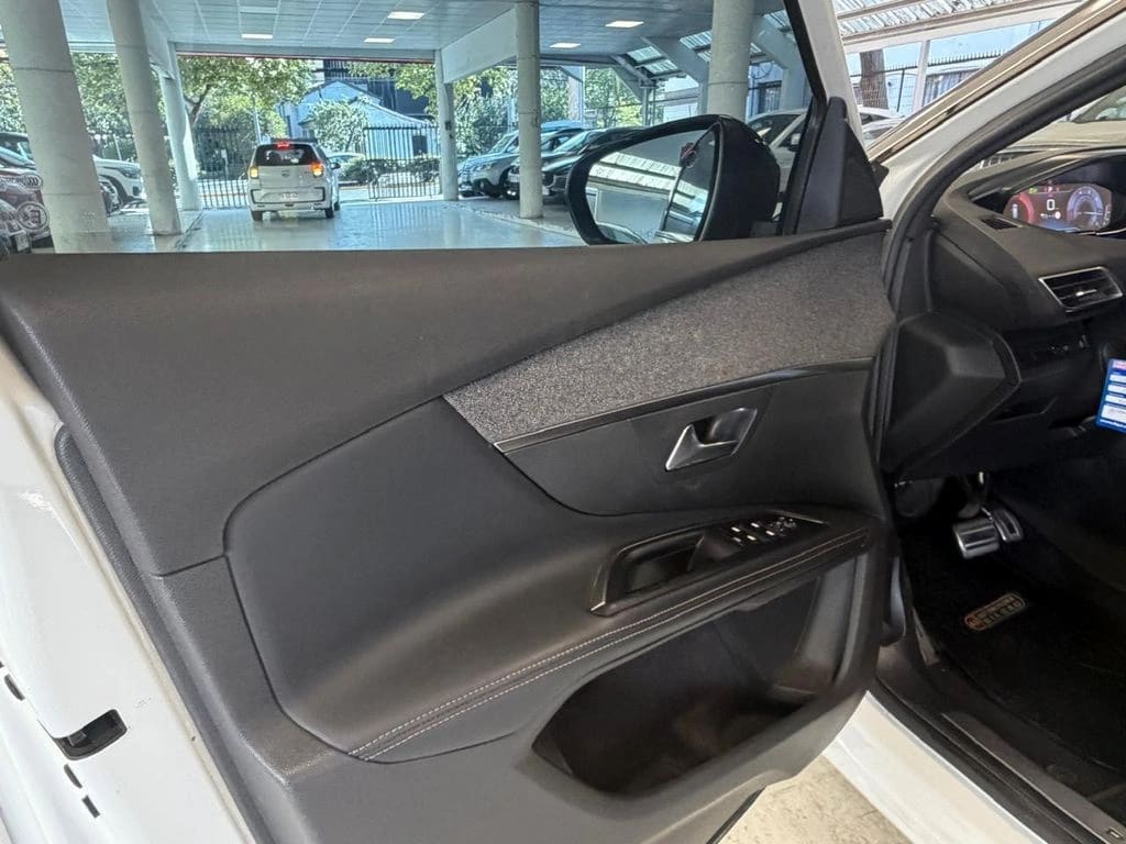 Peugeot 5008 Gt Line año 2020