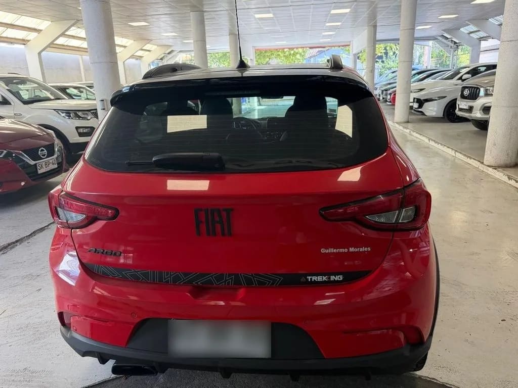 Fiat Argo Trecking 1.3 año 2021