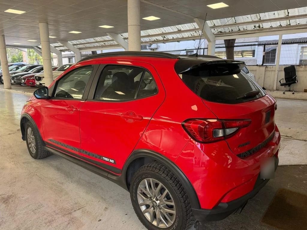 Fiat Argo Trecking 1.3 año 2021