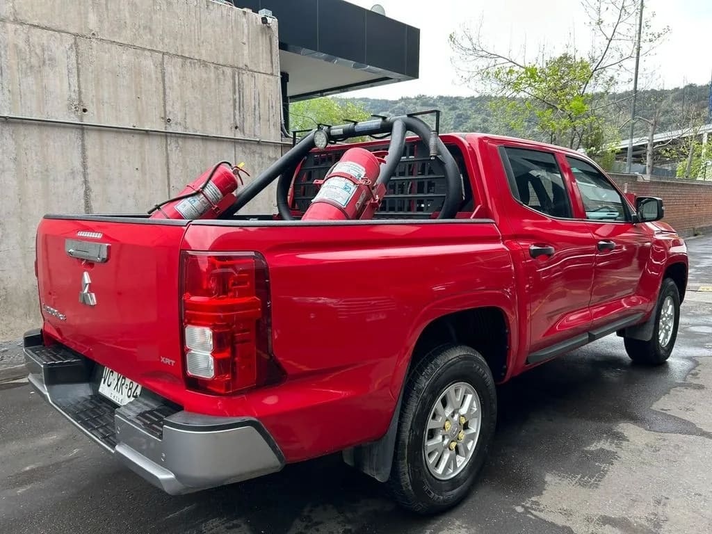 Mitsubishi L200 Katana Xrt 4x4 2.4 año 2025