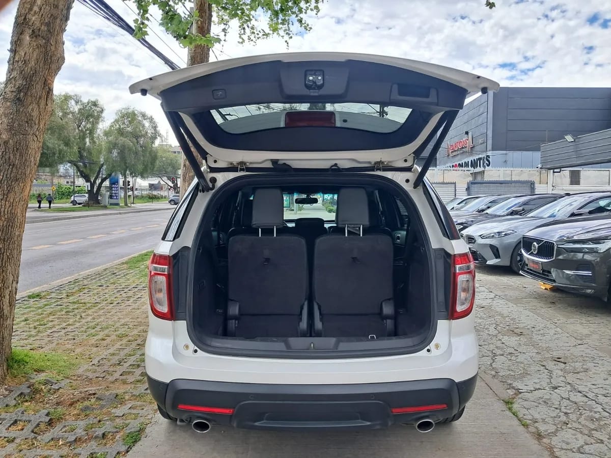 Ford EXPLORER 3.5 Limited At 4x4 año 2015