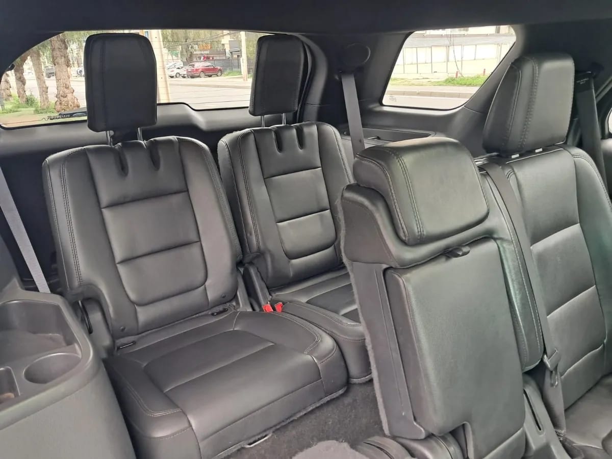 Ford EXPLORER 3.5 Limited At 4x4 año 2015