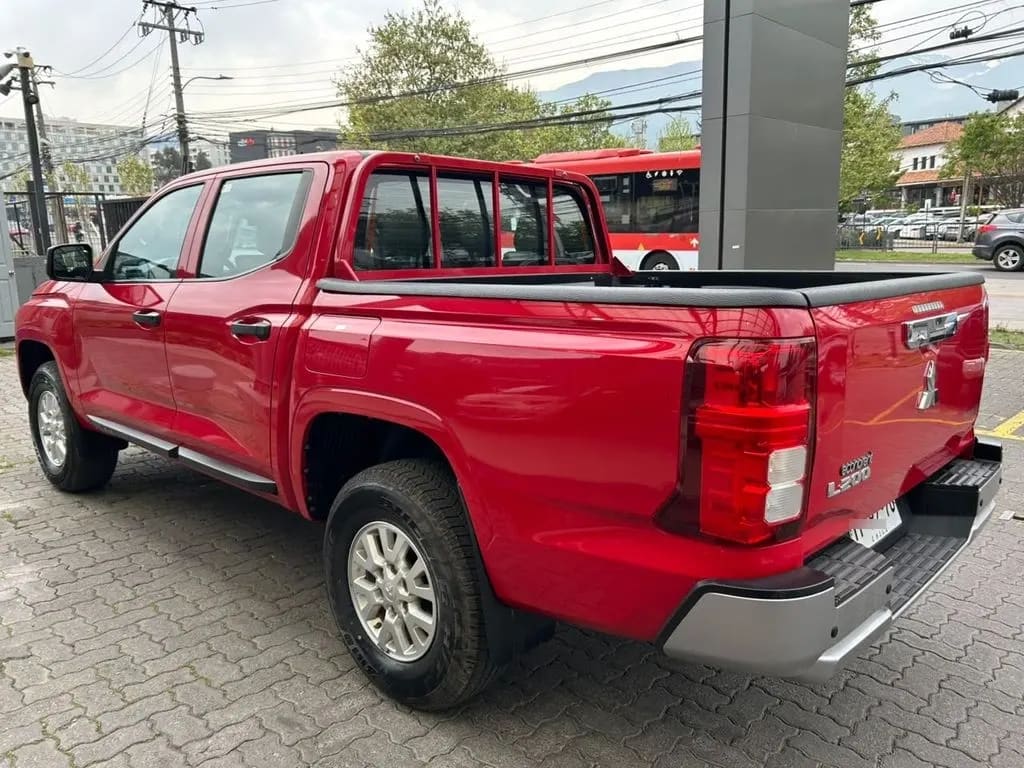 Mitsubishi L200 Katana Xrt 4x4 2.4 año 2024
