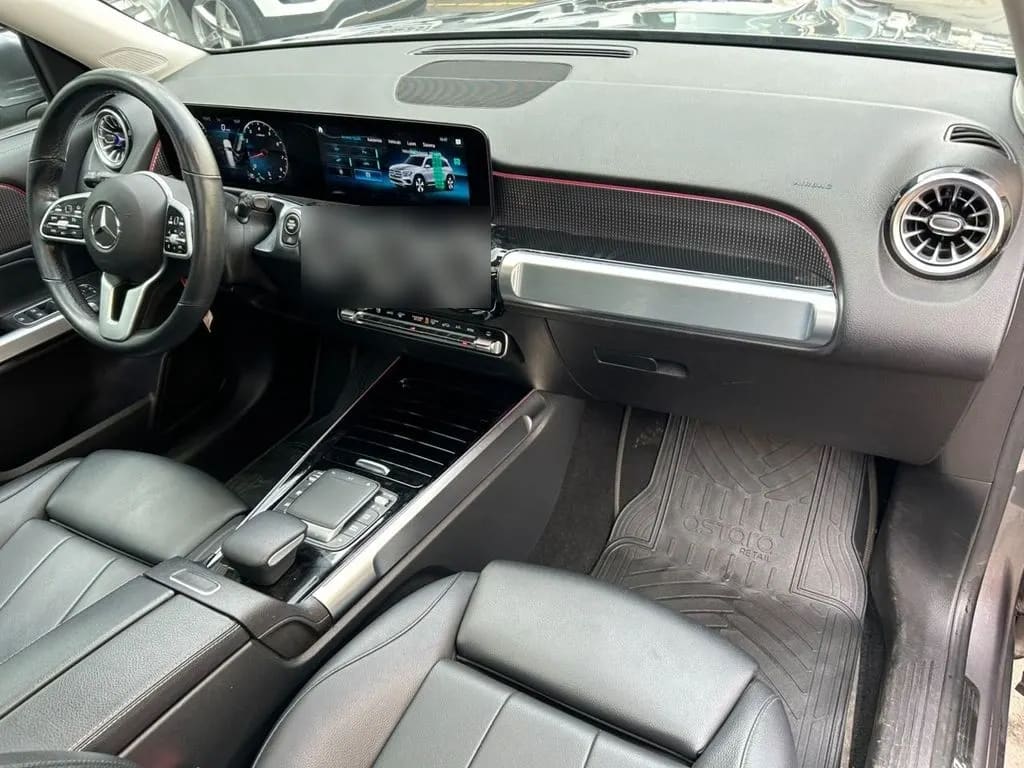 Mercedes-Benz Glb 250 2.0 4matic 4x4 At 5p año 2022