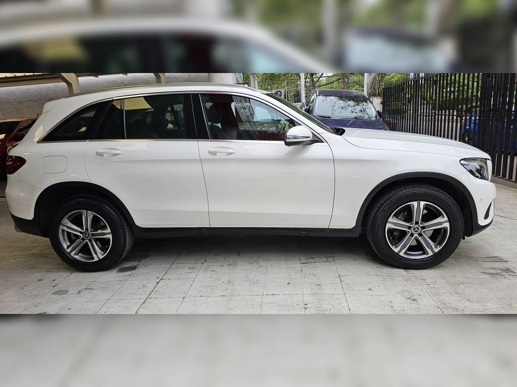 Mercedes-Benz 220 Glc 220 2.1 D 4x4 At año 2020