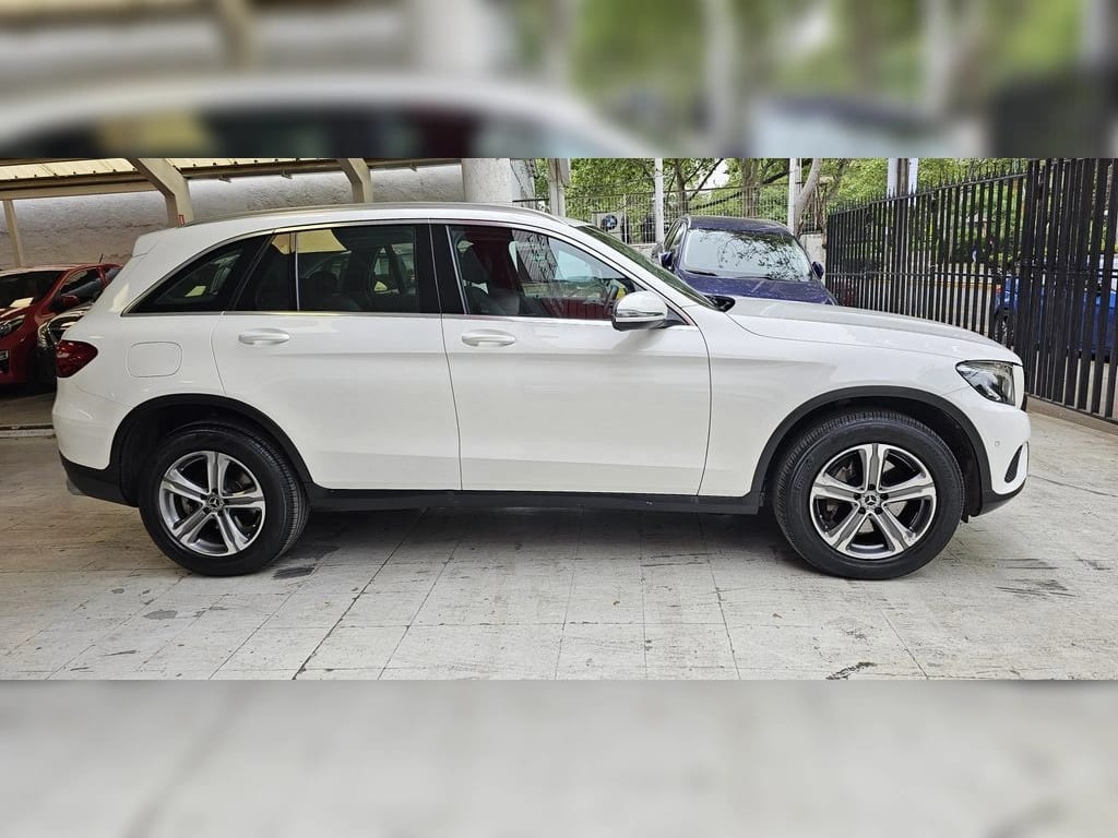 Mercedes-Benz 220 Glc 220 2.1 D 4x4 At año 2020