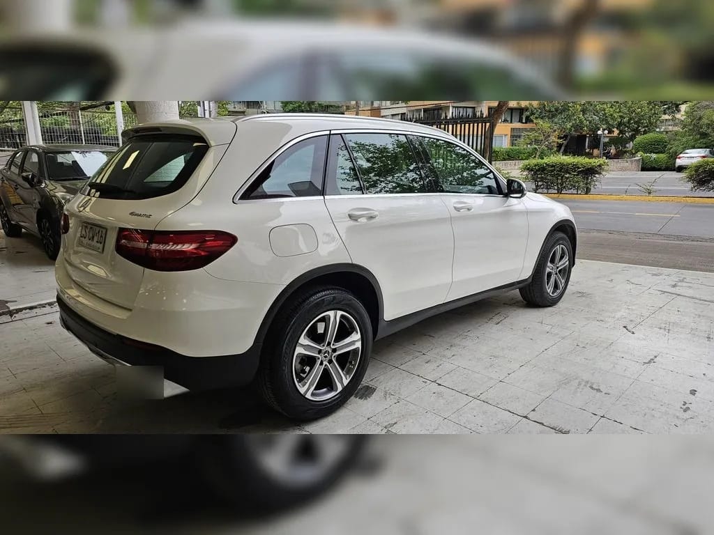 Mercedes-Benz 220 Glc 220 2.1 D 4x4 At año 2020