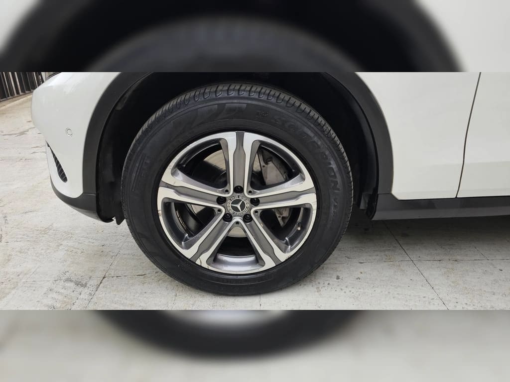 Mercedes-Benz 220 Glc 220 2.1 D 4x4 At año 2020