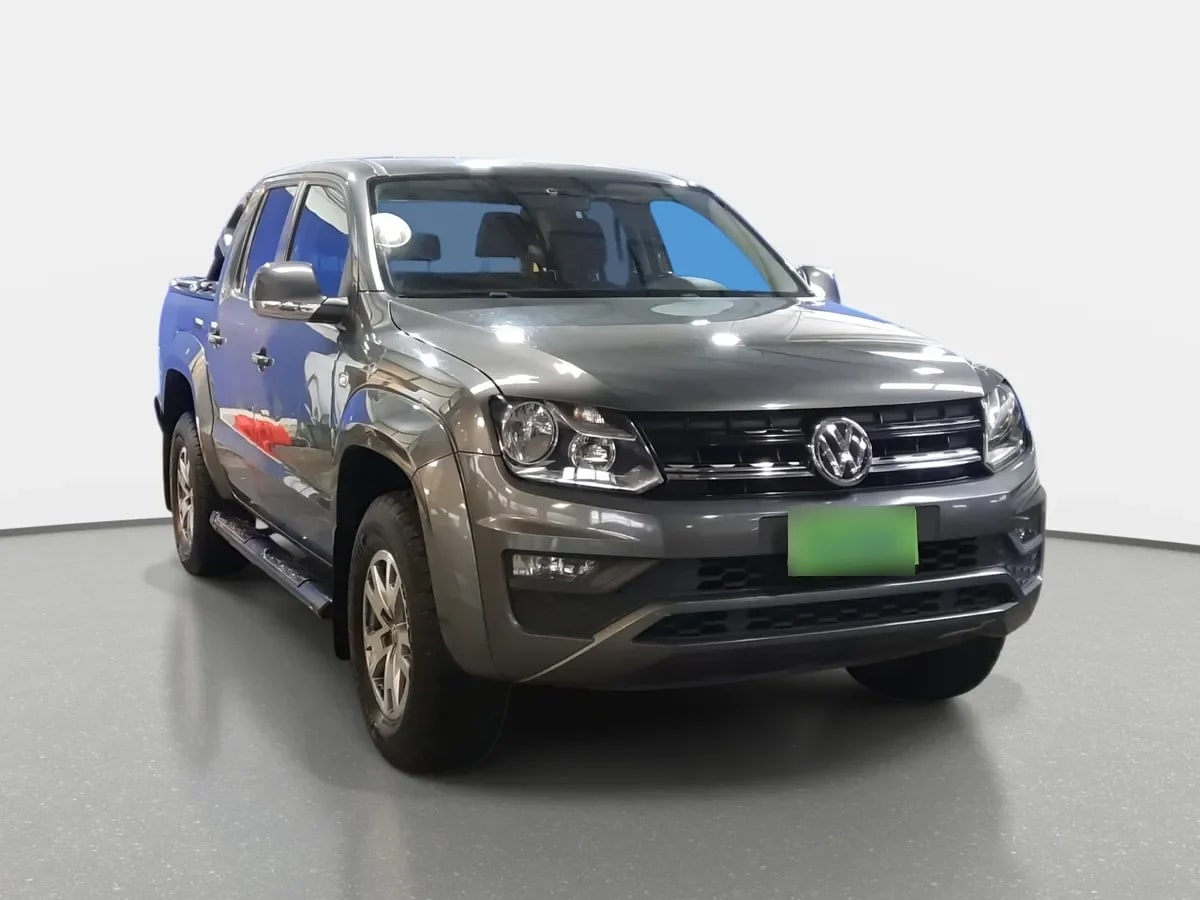 Volkswagen Amarok 2.0 Comfortline Diesel Dob. Cab. 4x2 Mt 4p año 2020
