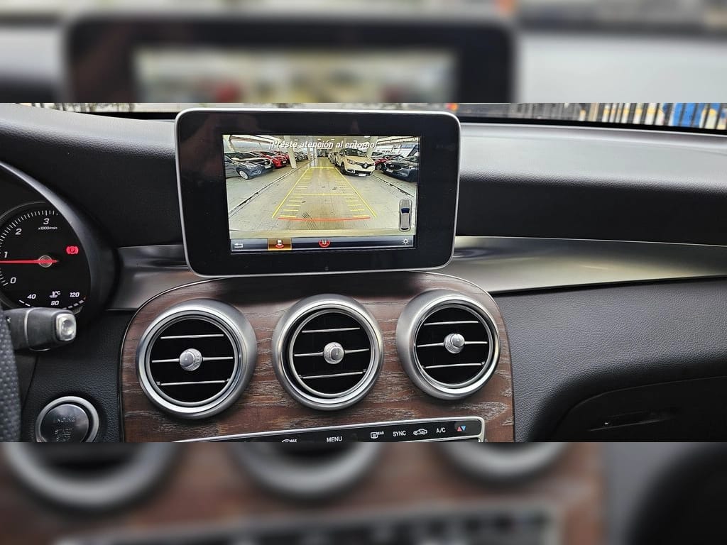 Mercedes-Benz 220 Glc 220 2.1 D 4x4 At año 2020