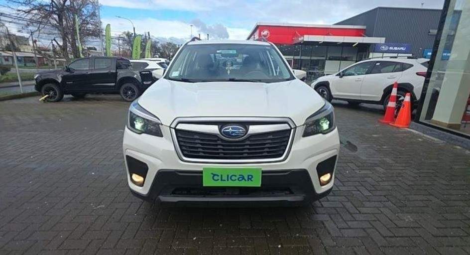 Subaru Forester 2.0i X Awd At 5p año 2021