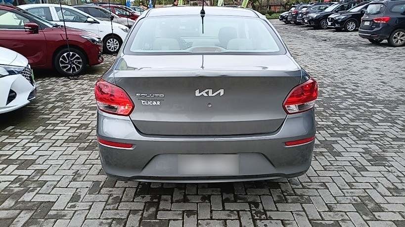 Kia Soluto 1.4 Lx 4x2 Mt 4p año 2023