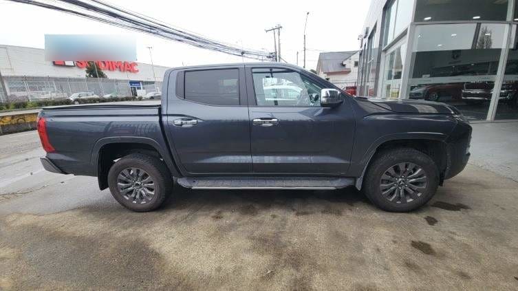 Mitsubishi L200 2.4 Dakar Xr Diesel 4x4 Dob. Cab. Euro6 Mt 4p año 2025
