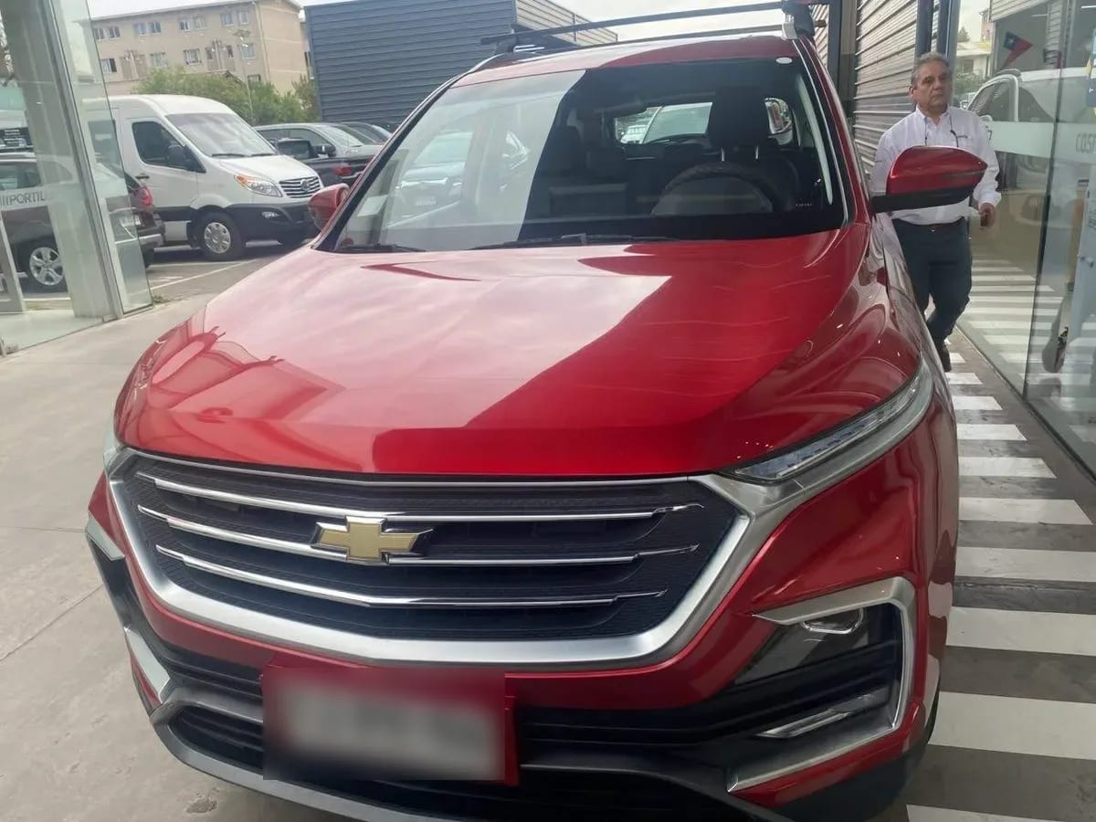 Chevrolet Captiva 1.5t Premier P 4x2 Mt 5p año 2024