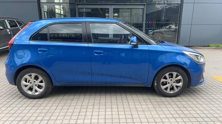 MG 3 1.5 Std 4x2 Hb Mt 5p año 2022