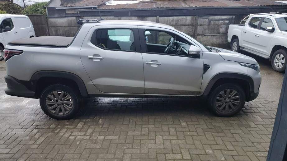 Ram 700 1.4 Bighorn 4x2 Dob. Cab. Mt 4p año 2024