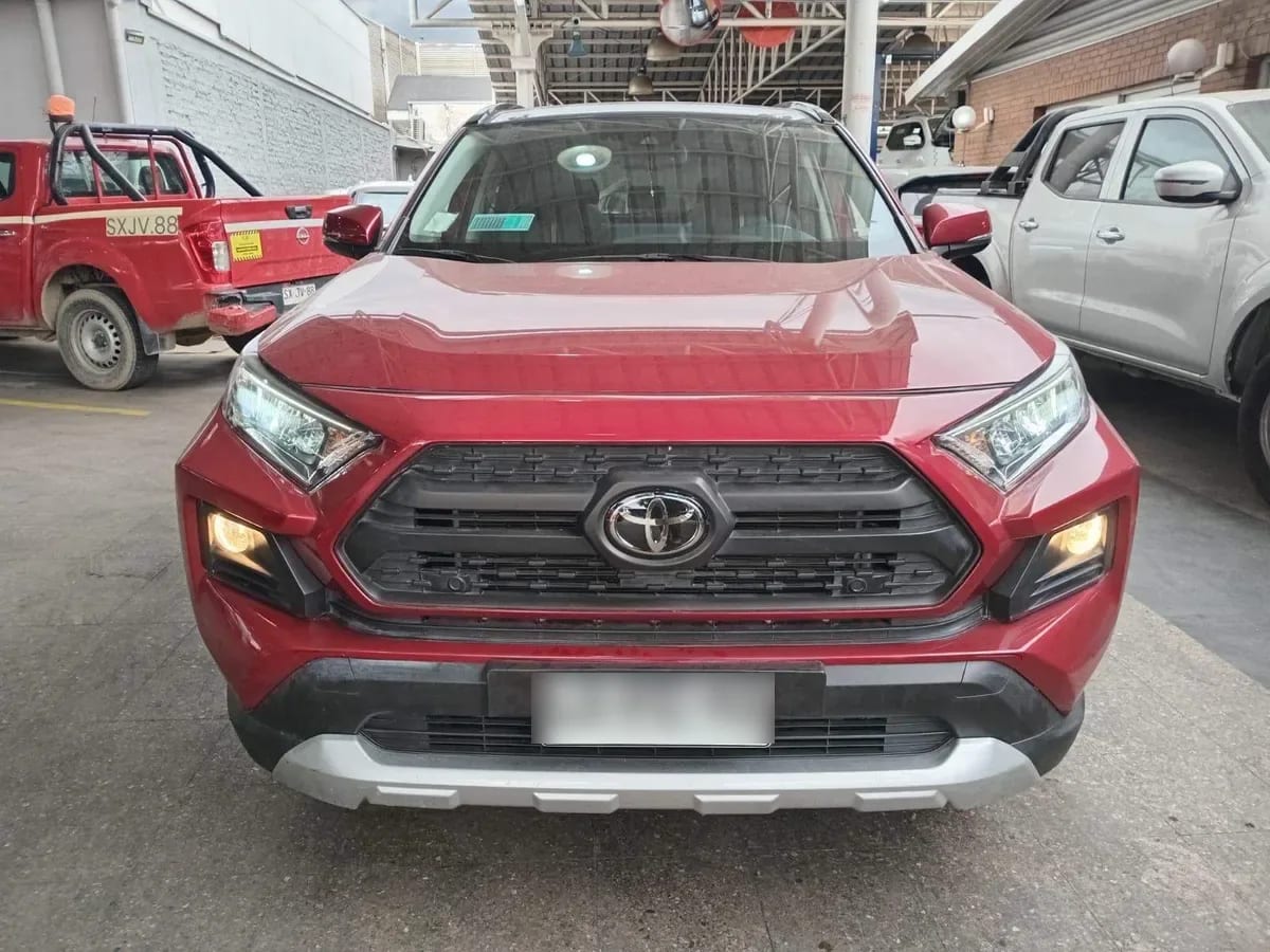 Toyota Rav 4 2.5 Adventure 4x4 At 5p año 2020
