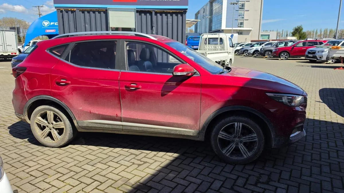 MG Mg Zs 1.5 Comfort 4x2 At 5p año 2021