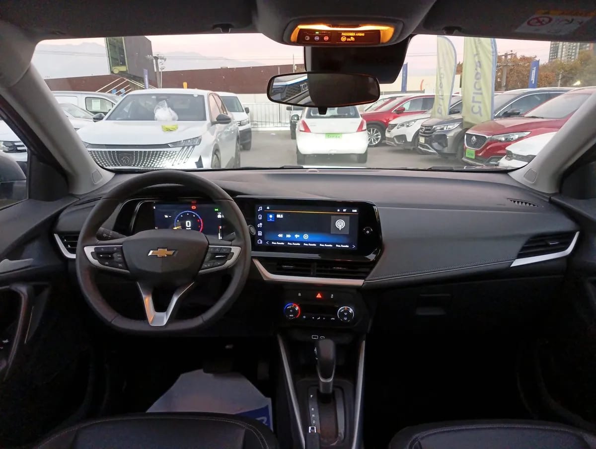 Chevrolet Tracker 1.2t Ltz T 4x2 At 5p año 2026