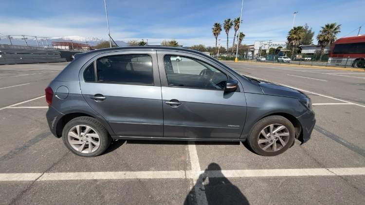 Volkswagen Gol 1.6 Highline 4x2 Mt 5p año 2021