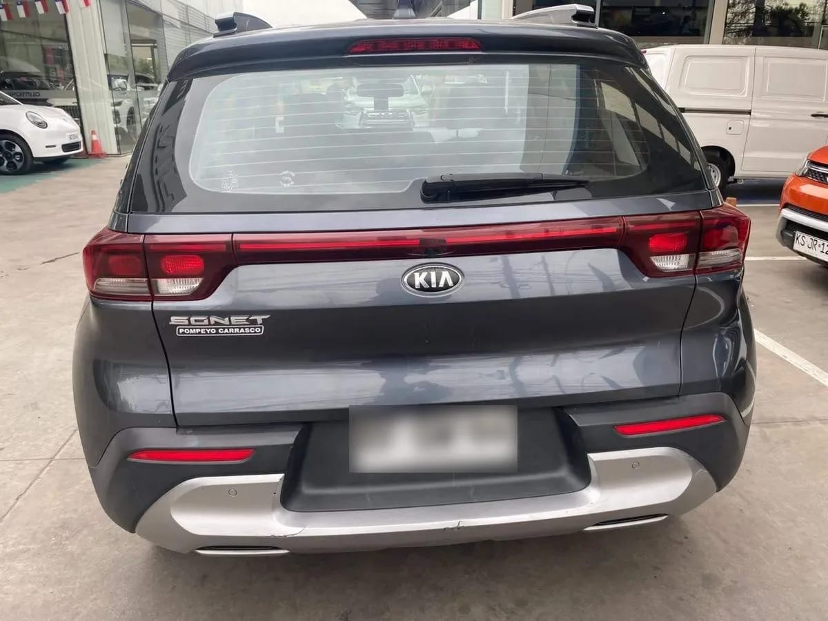 Kia Sonet 1.5 Ex Full 4x2 6mt 5p año 2021