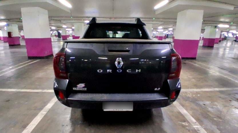 Renault Oroch 2.0 Intens 4x2 Dob. Cab. 6mt 4p año 2019