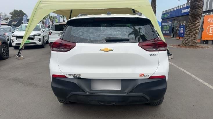 Chevrolet Tracker 1.2t Ltz Fwd Mt 5p año 2023