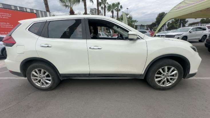 Nissan X-Trail 2.5 Sense 4x2 Cvt At 5p año 2018
