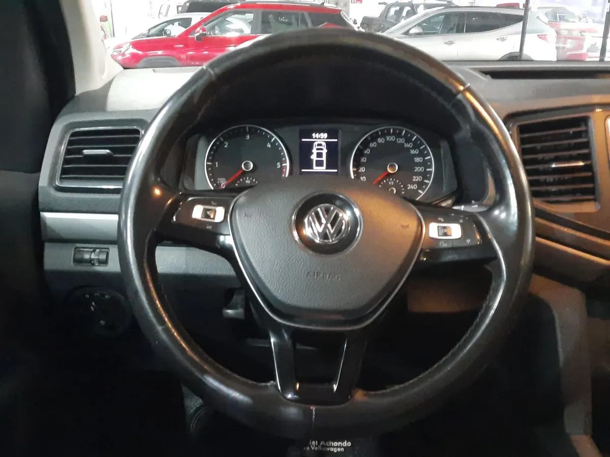 Volkswagen Amarok 2.0 Comfortline Diesel Dob. Cab. 4x2 Mt 4p año 2020