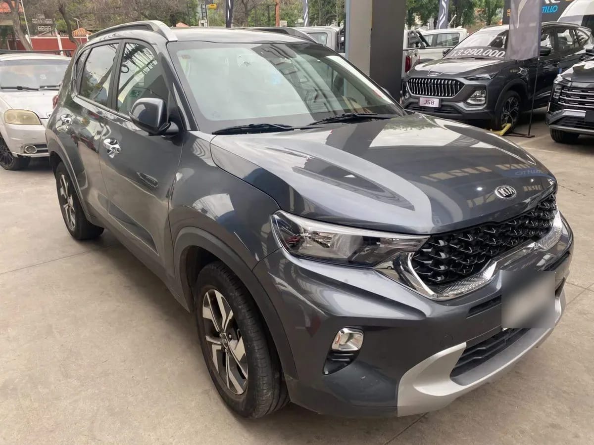 Kia Sonet 1.5 Ex Full 4x2 6mt 5p año 2021