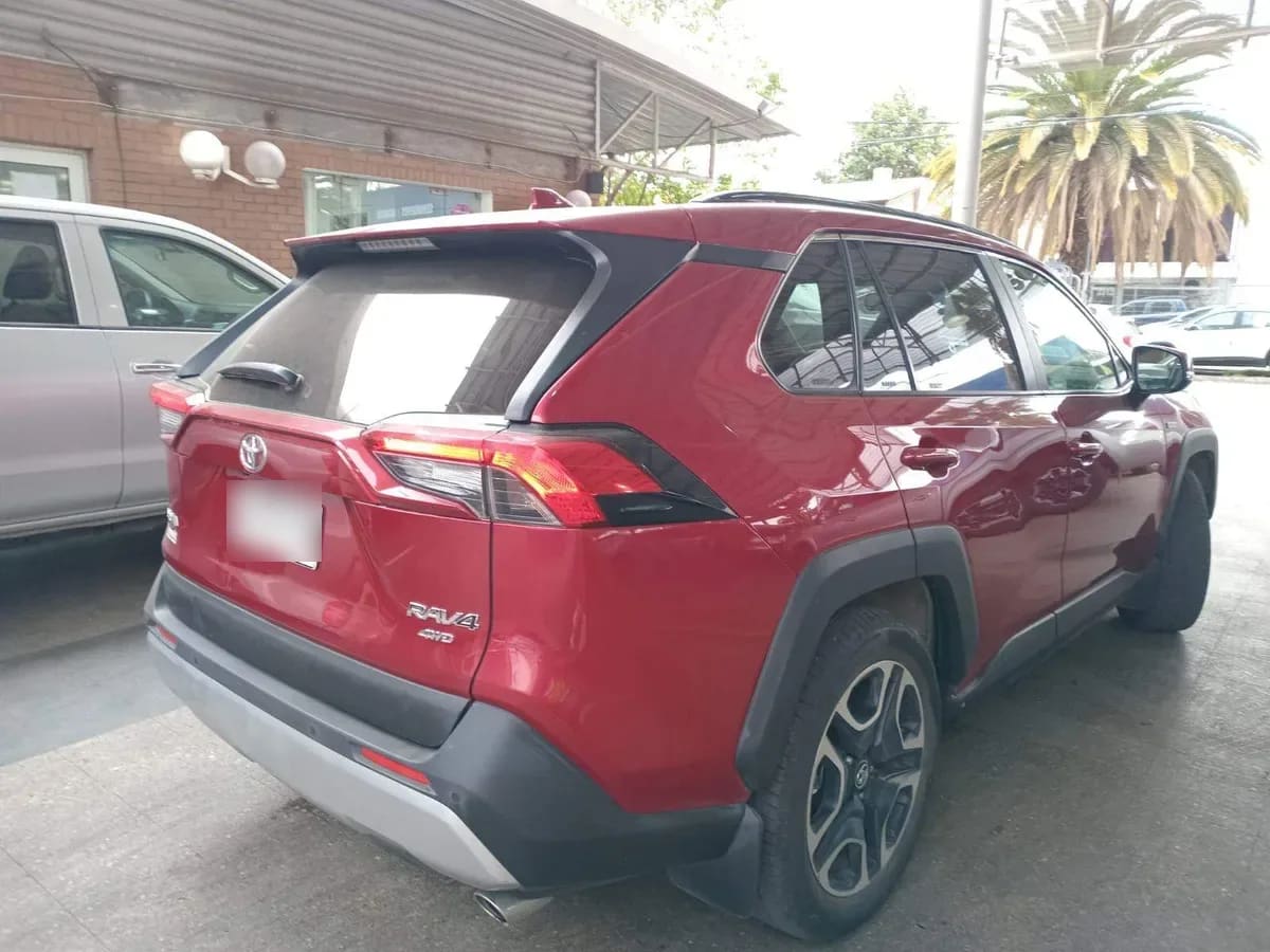 Toyota Rav 4 2.5 Adventure 4x4 At 5p año 2020