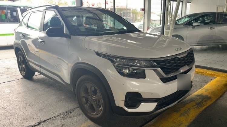 Kia Seltos 1.6 Ex Full 4x2 6mt 5p año 2022