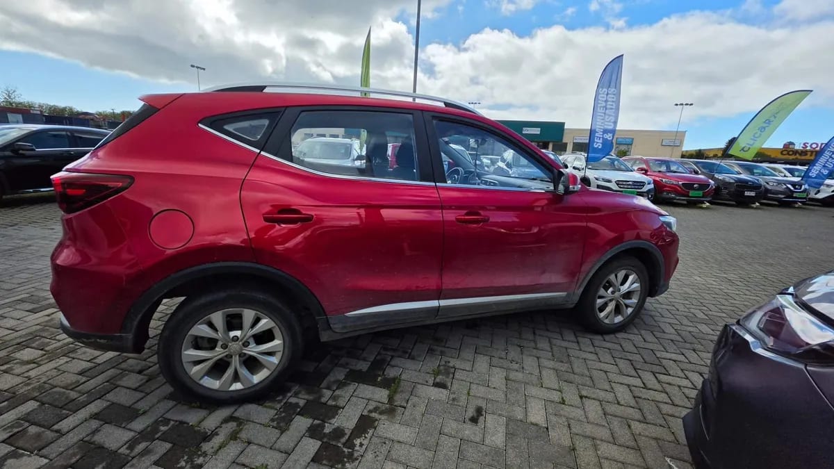 MG Mg Zs 1.5 Std 4x2 Mt 5p año 2022