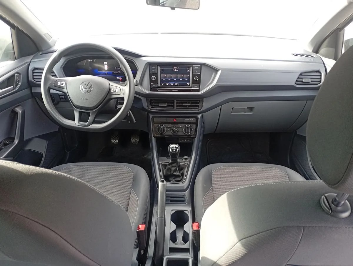 Volkswagen T-Cross 1.0 Tsi Trendline 4x2 5mt 5p año 2024